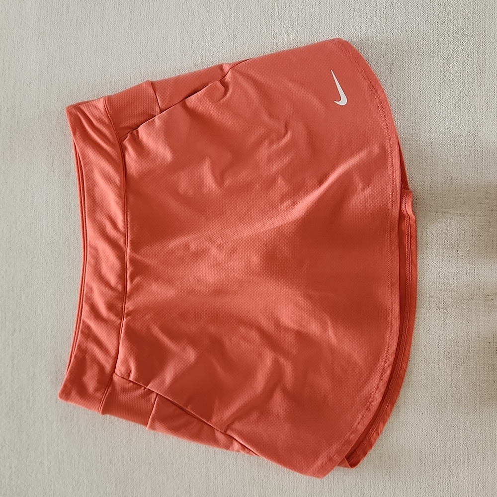 Nike Coral Tennis Running Skort, medium